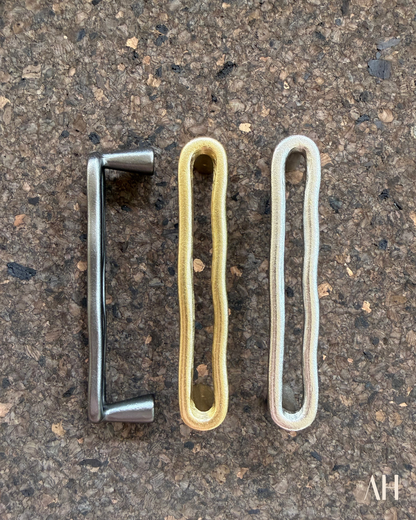 Lia Handle