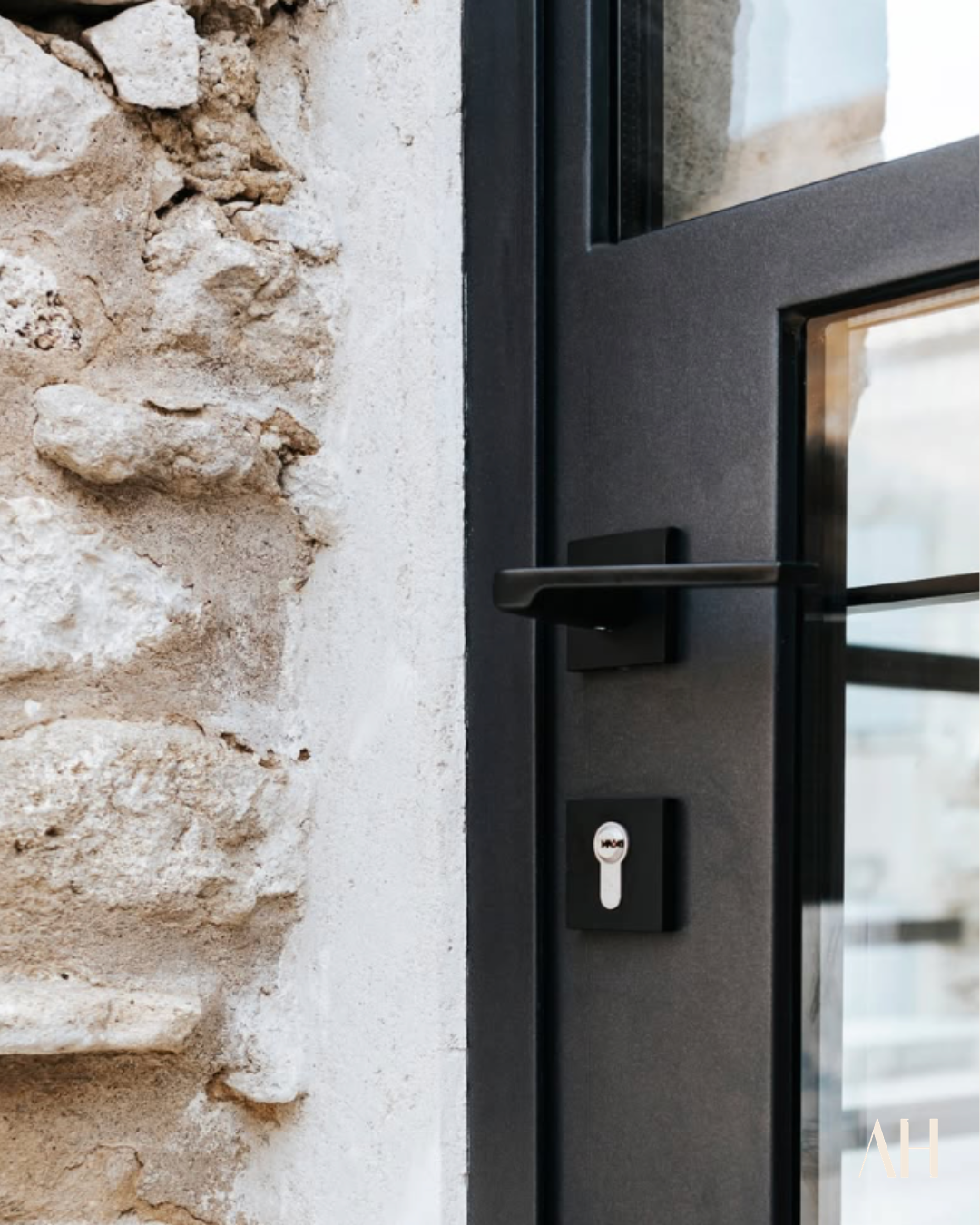 Special Door Handle