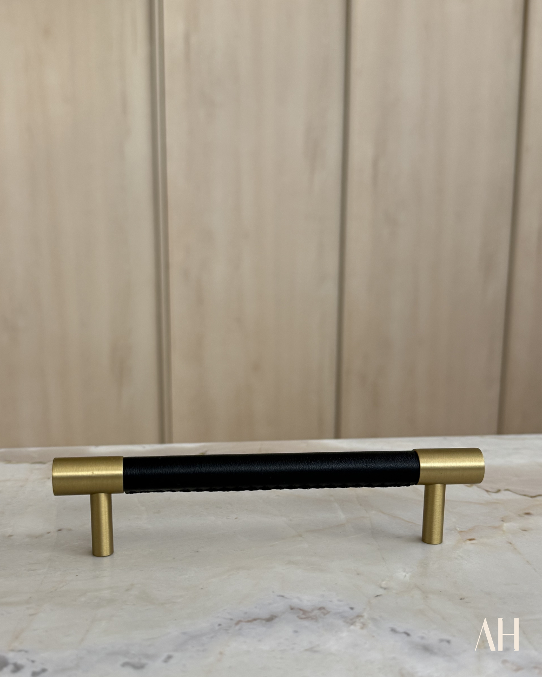 Scotty Handle