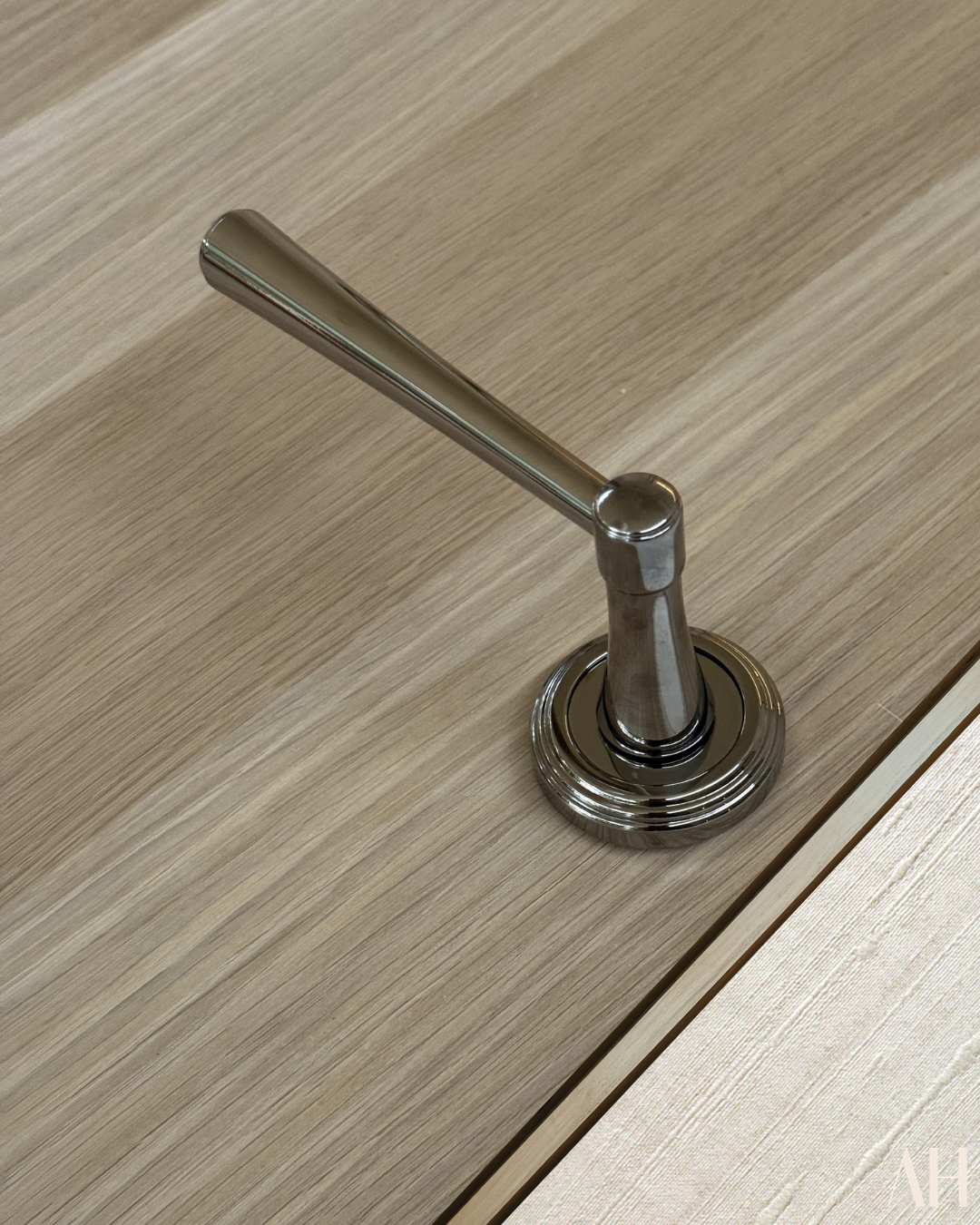 Trombetta Door Handle