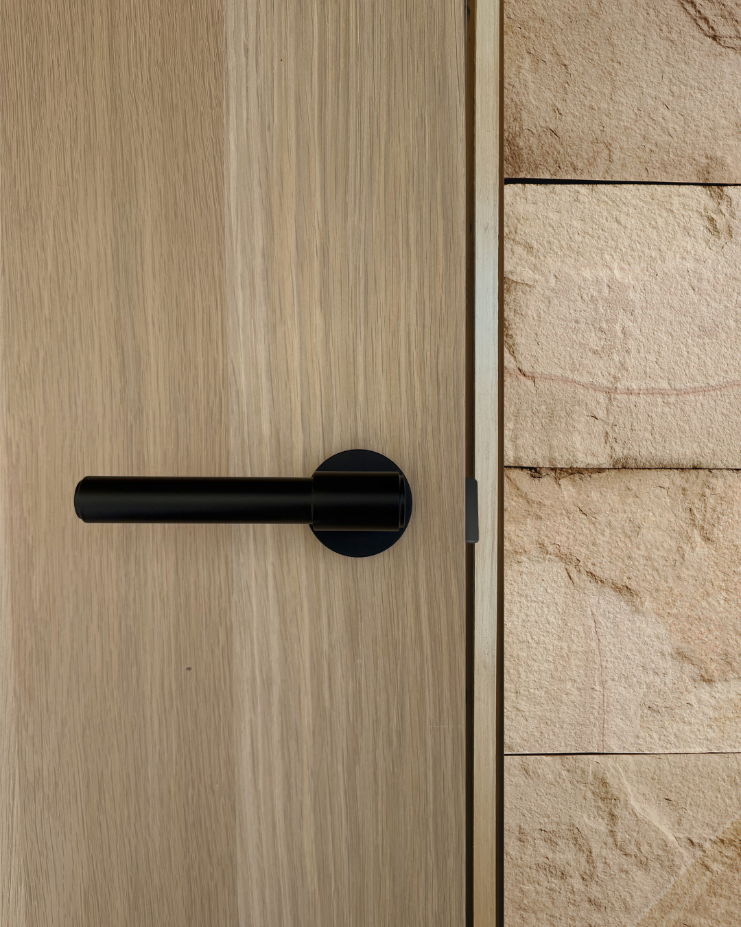 Blume Door Handle